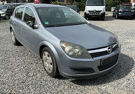 Opel Astra Edition, Klimaanlage, Tempomat