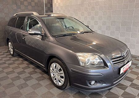 Toyota Avensis *TRAVEL*ALLRAD-TEMPO-NAVI-KLIMA-LM 16"