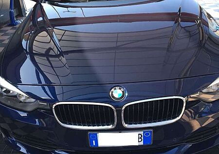 BMW 320d 320 +Touring+Business+auto