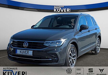 VW Tiguan Volkswagen Life 2,0 TDI DSG Navi+ACC+LED+Shzg.+17´´