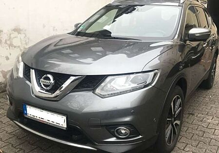 Nissan X-Trail 1.6 dCi Tekna Autom. 7 Sitze Leder 360 Cam
