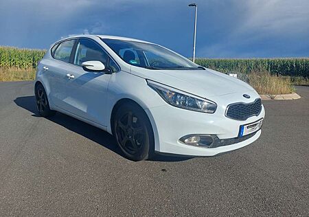 Kia Cee'd Ceed / Ceed Diesel 1.4 CRDi