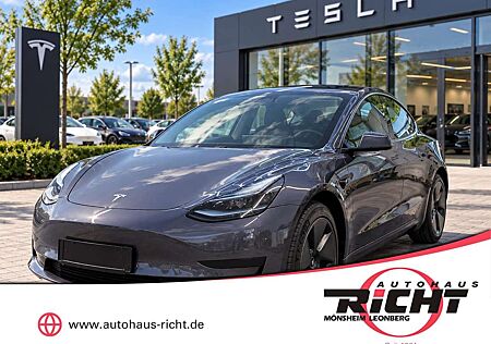 Tesla Model 3 Standard Range Plus RWD