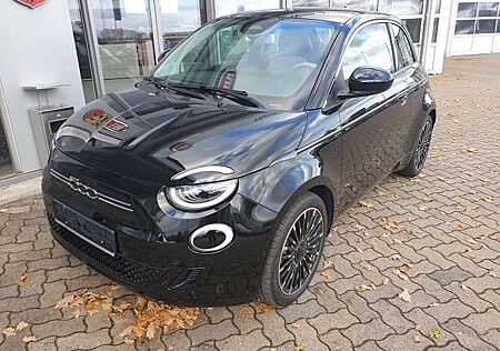 Fiat 500E La Prima by Bocelli