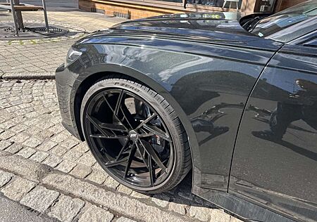 Audi RS6 *Matrix*Pano*Night*22+22*Grüne Sonderfarbe*