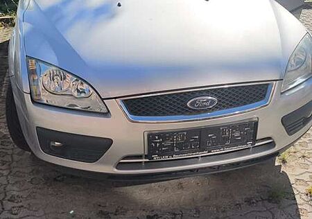 Ford Focus Turnier Turnier 1.6 16V
