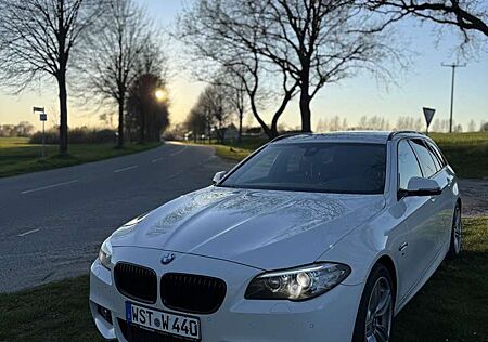 BMW 530 BMW 530d xDrive F11 M Paket | 258 PS | Automatik
