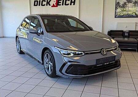 VW Golf Volkswagen 1.5 eTSI DSG R-Line Pano Matrix ACC H/K AHK