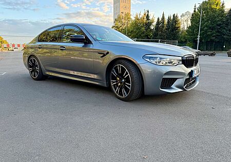 BMW M5 5er Competition