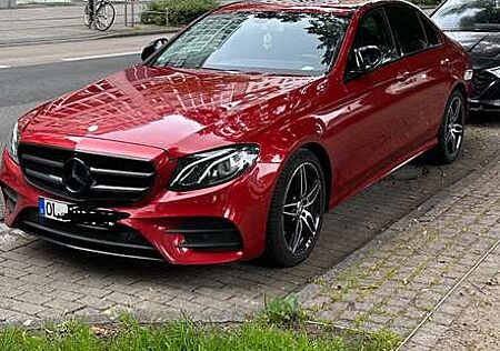 Mercedes-Benz E 220 Avantgarde AMG Line