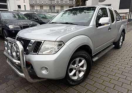 Nissan Navara gebraucht kaufen Nissan Navara Pickup King Cab SE 4X4 AHK,4-Sitzer