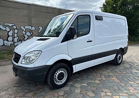 Mercedes-Benz Sprinter II Kasten 210 CDI*124TKM*L1H1*