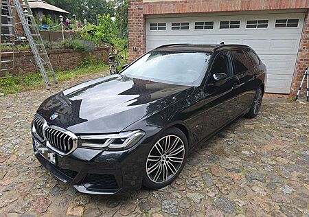 BMW 530 Touring Diesel M Sport *Laser* HUD ACC...