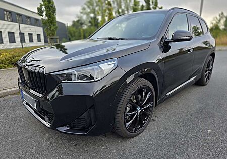 BMW X1 23d xDrive MSport ACC Pano GARANTIE Massage Kamera