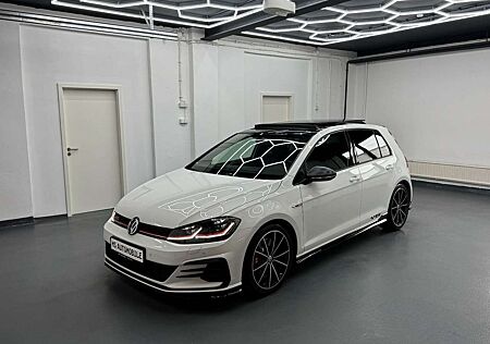 VW Golf Volkswagen GTI*TCR*PANORAMA*ACC*DCC*KAMERA*
