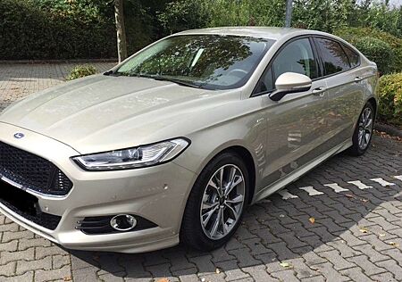 Ford Mondeo 2.0 EcoBoost Start-Stopp Autom. ST-Line