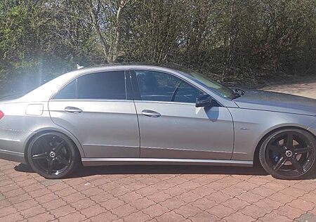 Mercedes-Benz E 350 CDI DPF BlueEFFICIENCY 7G-TRONIC Avantgarde