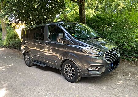 Ford Tourneo Custom 320 L1, Titanium, 9-Sitzer