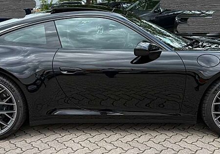 Porsche 992 Coupe *SportAbgas*SportDesign*ACC*Sportsitz