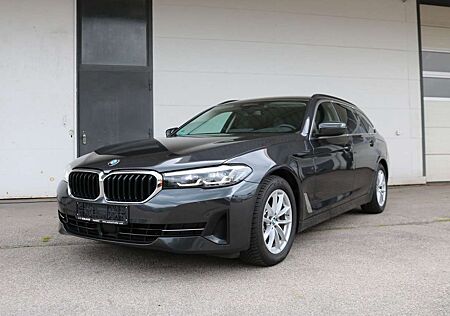 BMW 520 d xDrive Touring*Head-Up*Soft-Close-Automatik