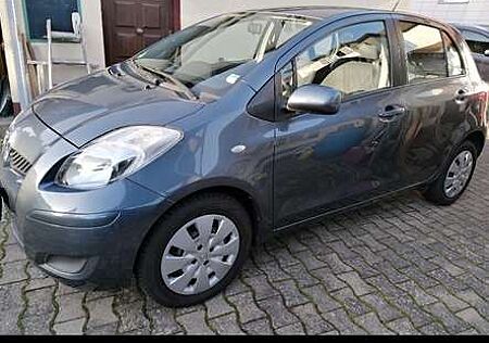 Toyota Yaris Sol 1.33 VVT-i 101 PS