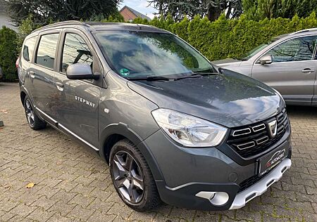Dacia Lodgy TCe Stepway Celebration Navi//Kamera//1Hd