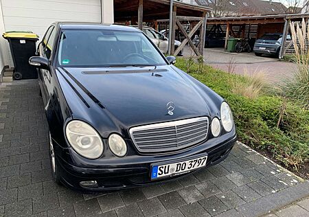 Mercedes-Benz E 220 CDI Classic