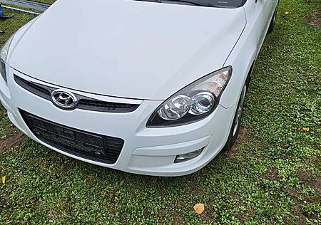 Hyundai i30 +1.4+Classic