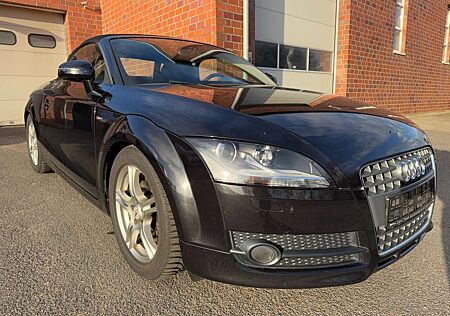 Audi TT 2.0 TFSI Roadster S Line