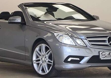 Mercedes-Benz E 350 CGI 292PS AMG-Line Cabrio Navi Airscarf