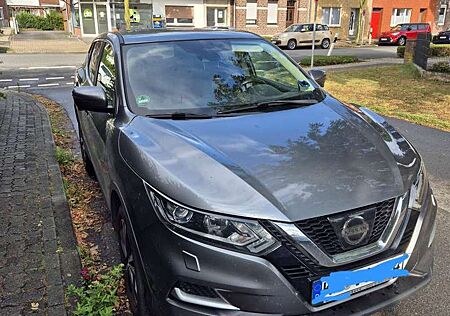 Nissan Qashqai 1.6 DIG-T N-Connecta