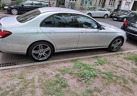 Mercedes-Benz E 220 d T 9G-TRONIC Avantgarde