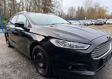 Ford Mondeo Turnier