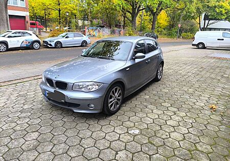BMW 120i 120 Aut.