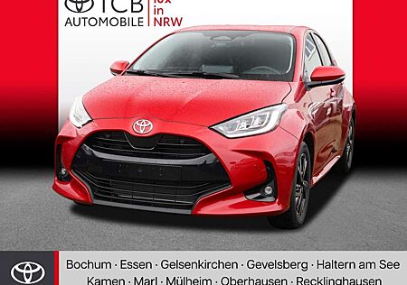 Toyota Yaris 1.5 HYBRID TEAMPLAYER KAMERA KLIMA ALU BT ANDROID APPLE