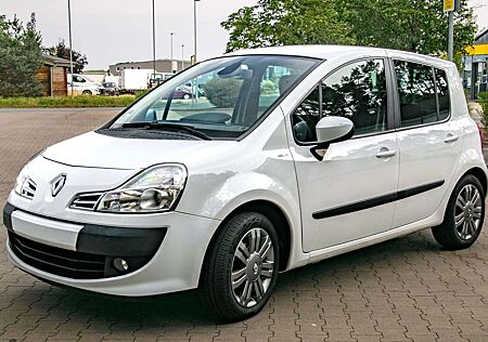 Renault Modus 1.2 16V TCE Night and Day