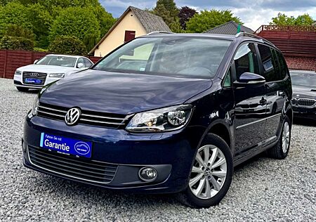 VW Touran Volkswagen 2.0 TDI DSG Highline AHK*Kamera*Navi**PDC