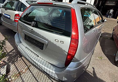 Citroën C5 Citroen Kombi mit Tüv Viele Teile sind neu Fahrbereit.