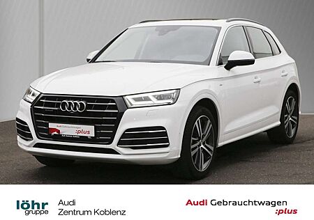 Audi Q5 55 TFSIe sport Panorama AHK Kamera Leder
