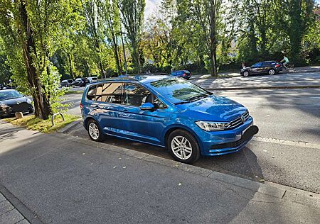 VW Touran Volkswagen 1.0 TSI OPF Trendline