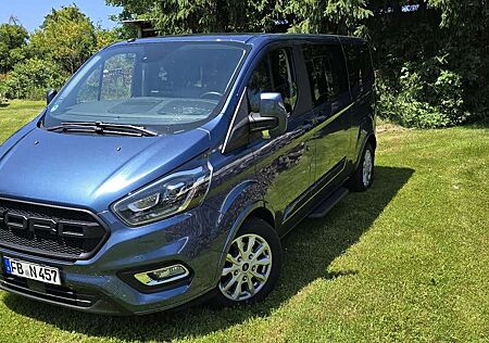 Ford Tourneo Custom 320 L2H1 VA Shuttle Titanium X