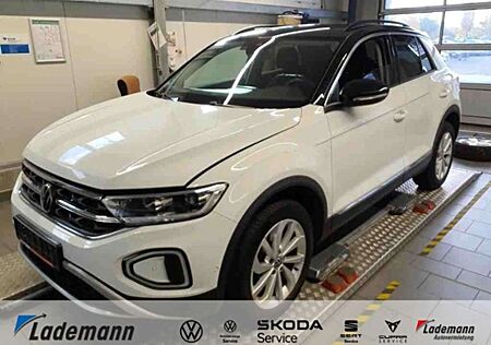 VW T-Roc Volkswagen 2.0 TDI DSG STYLE AHK+RFK+IQ.LIGHT+ACC+SHZ