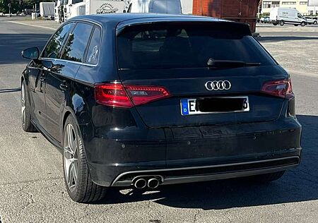 Audi A3 1.4 TFSI cylinder on demand ultra Sportback Attrac
