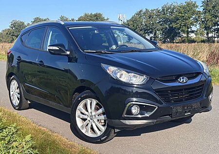 Hyundai ix35 Style 2.0i Panodach-Leder-Navi-Kamera