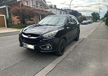 Hyundai ix35 1.6 2WD Fifa World Cup Edition Leder Schwarz