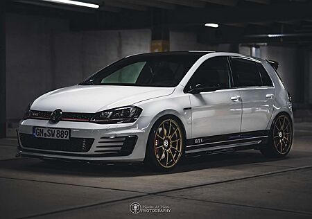 VW Golf GTI Volkswagen Golf 7 GTI LM440 DSG