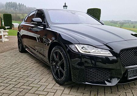 Jaguar XF S 3.0 V6 AWD *B-XENON*NAVI*LEDER*KAM...