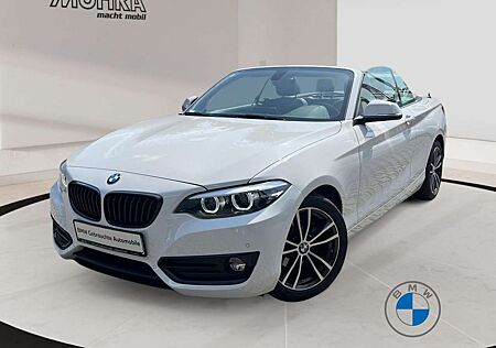 BMW 218 i Cabrio Sport Line 17" Lordose Sportsitz Multif.