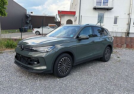 VW Tiguan Volkswagen 1.5 eTSI Life AHK LED Kamera Virtual ACC