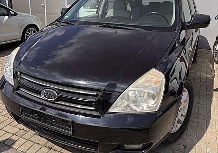 Kia Carnival 2.7 V6 Benzin/Gas